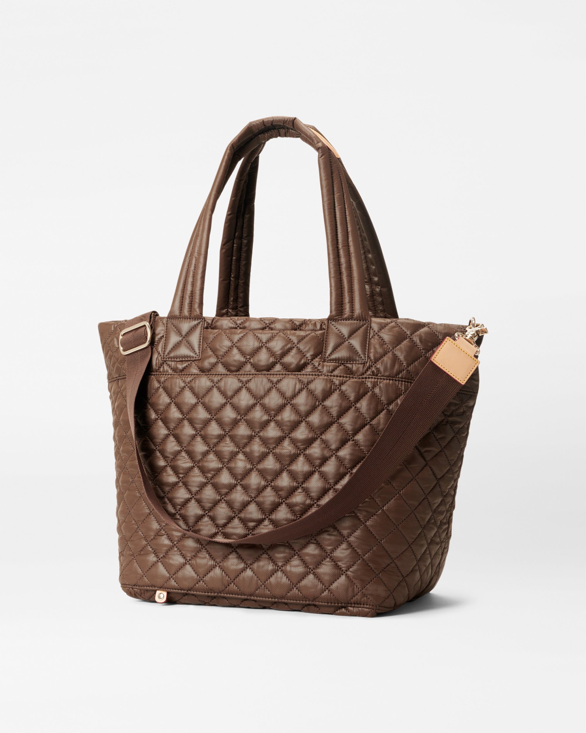 Walnut Medium Metro Tote Deluxe