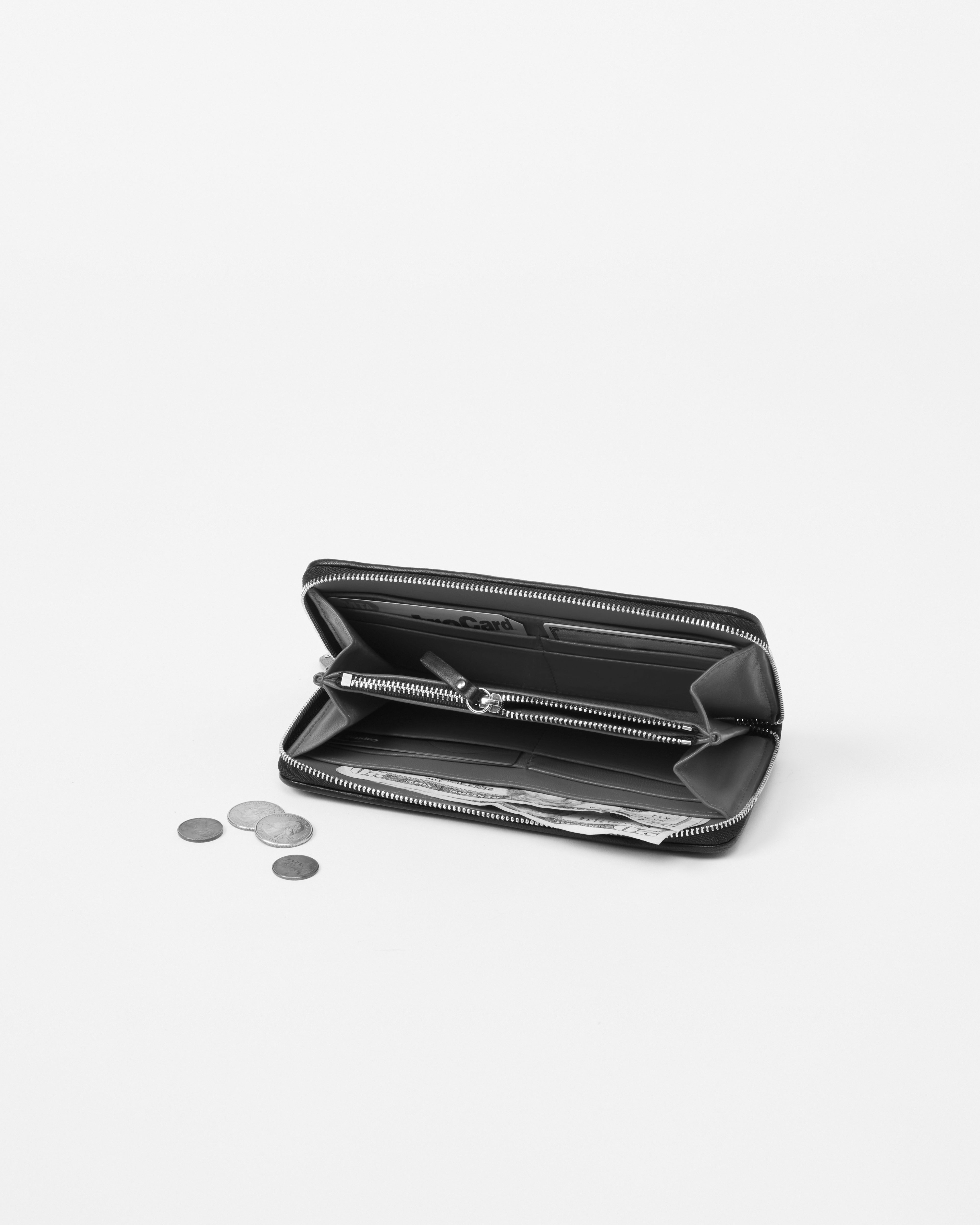 Black Lacquer Crosby Long Wallet - prop 1