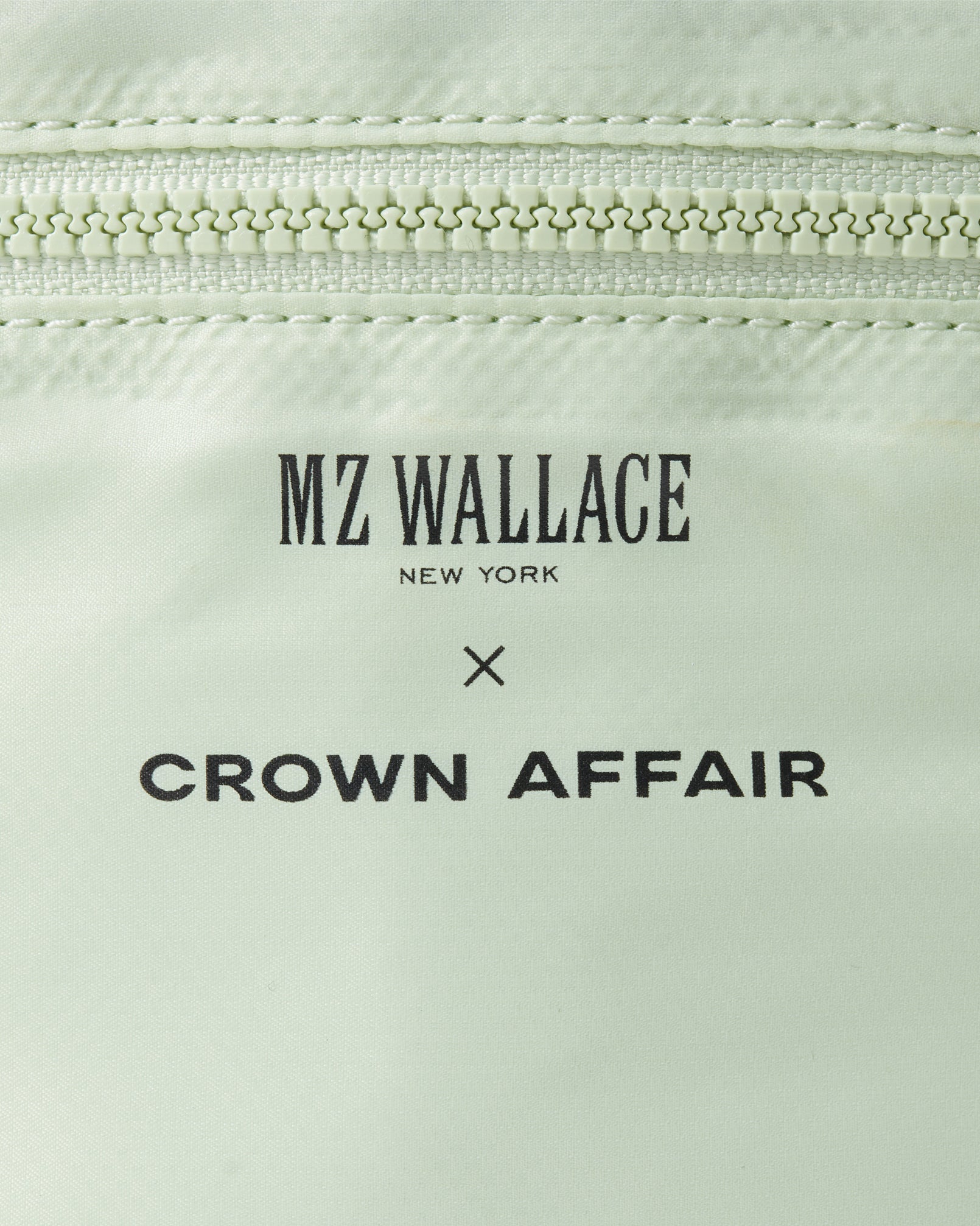 Black/Mint MZW X Crown Affair Large Vanity Set