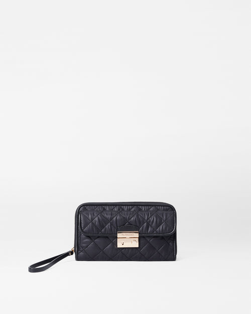 Black Crosby Lock Wristlet